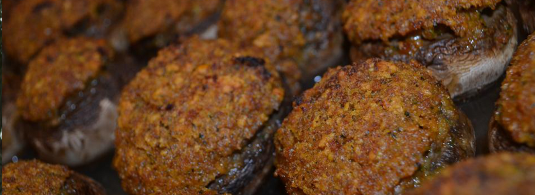 Sweet Chili Soda Cracker Stuffed Mushrooms